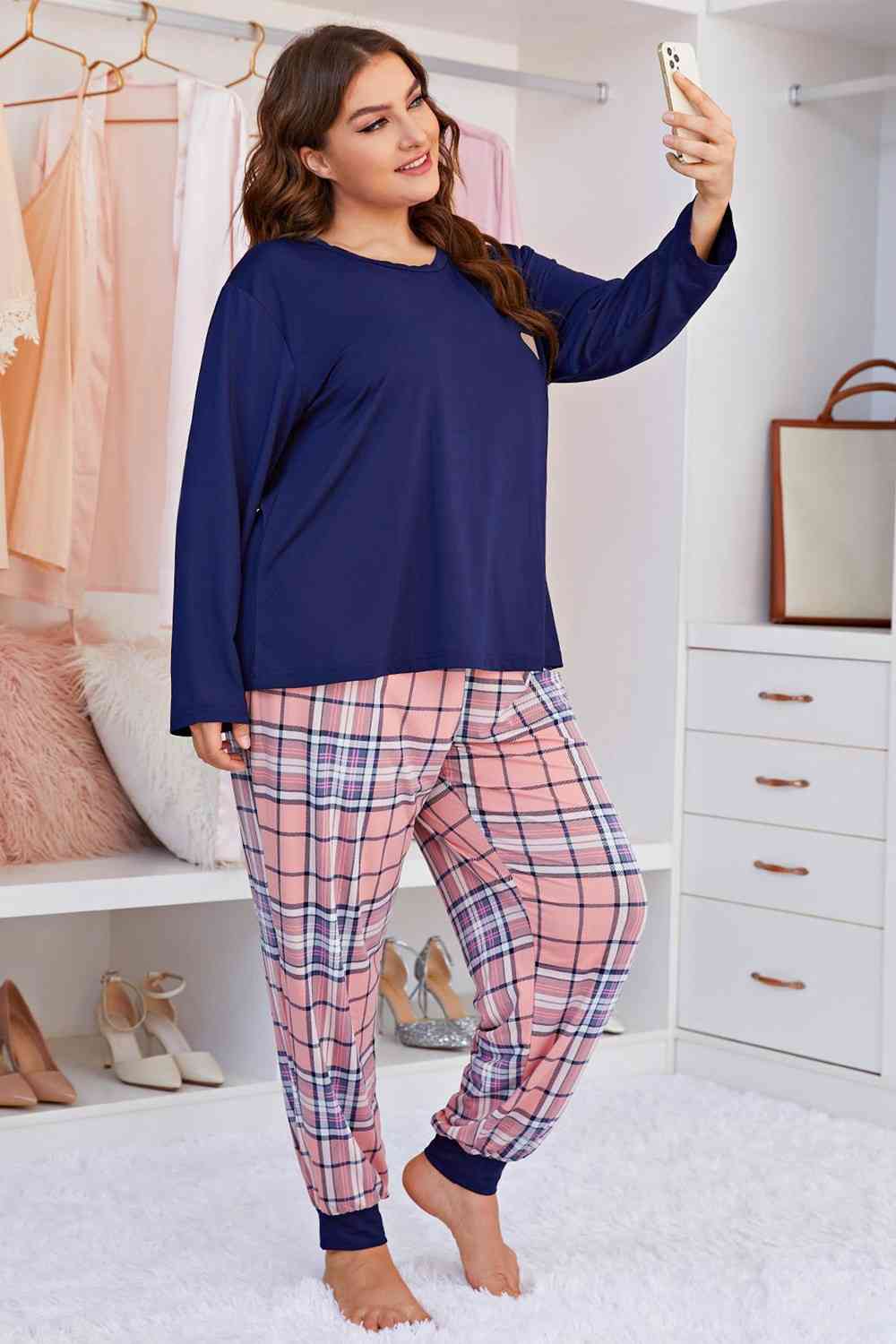 Full Size Heart Graphic Top and Plaid Joggers Lounge Set - Loungewear - Navy - Bella Bourget