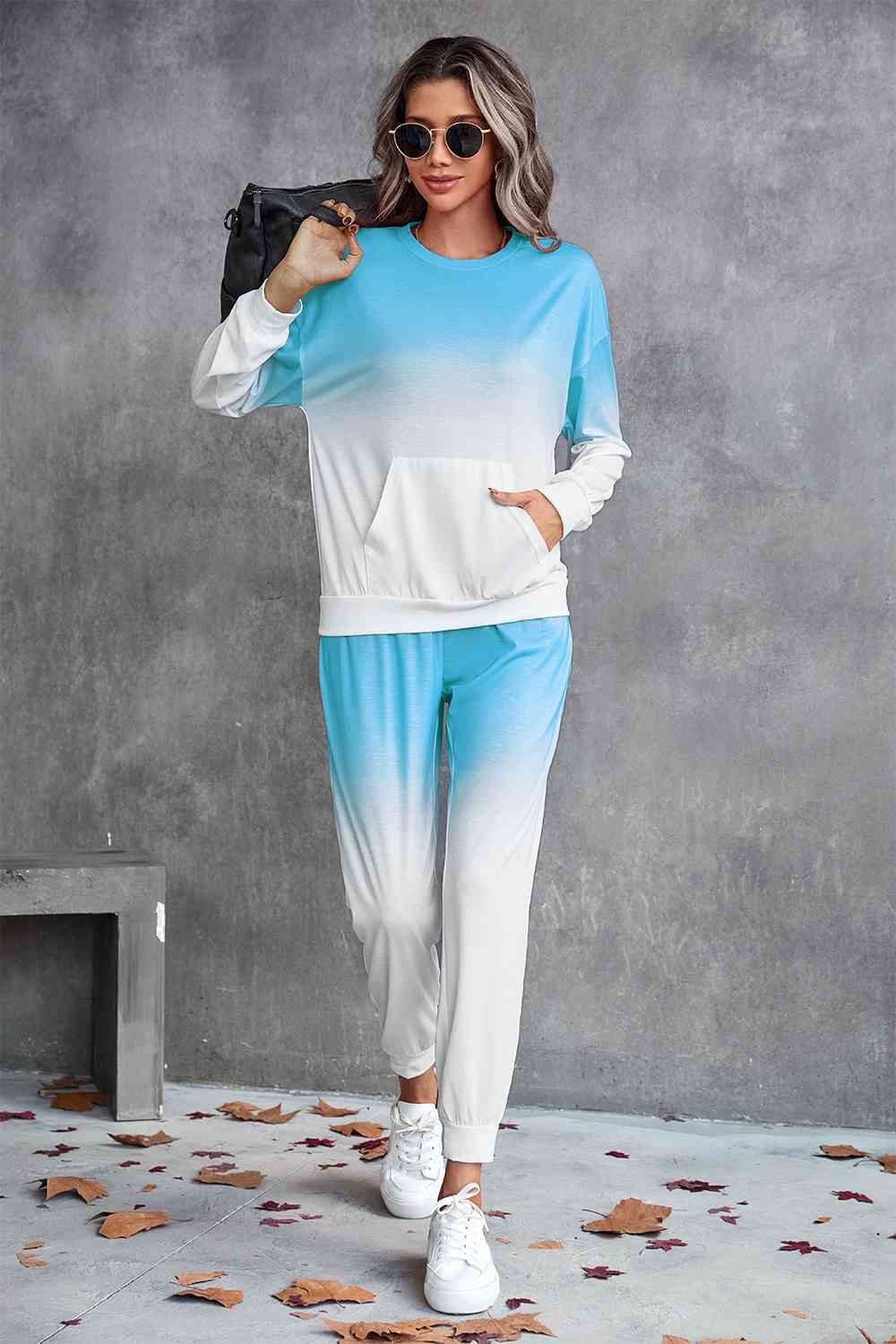 Gradient Round Neck Sweatshirt and Joggers Set - Loungewear Set - Blue - Bella Bourget