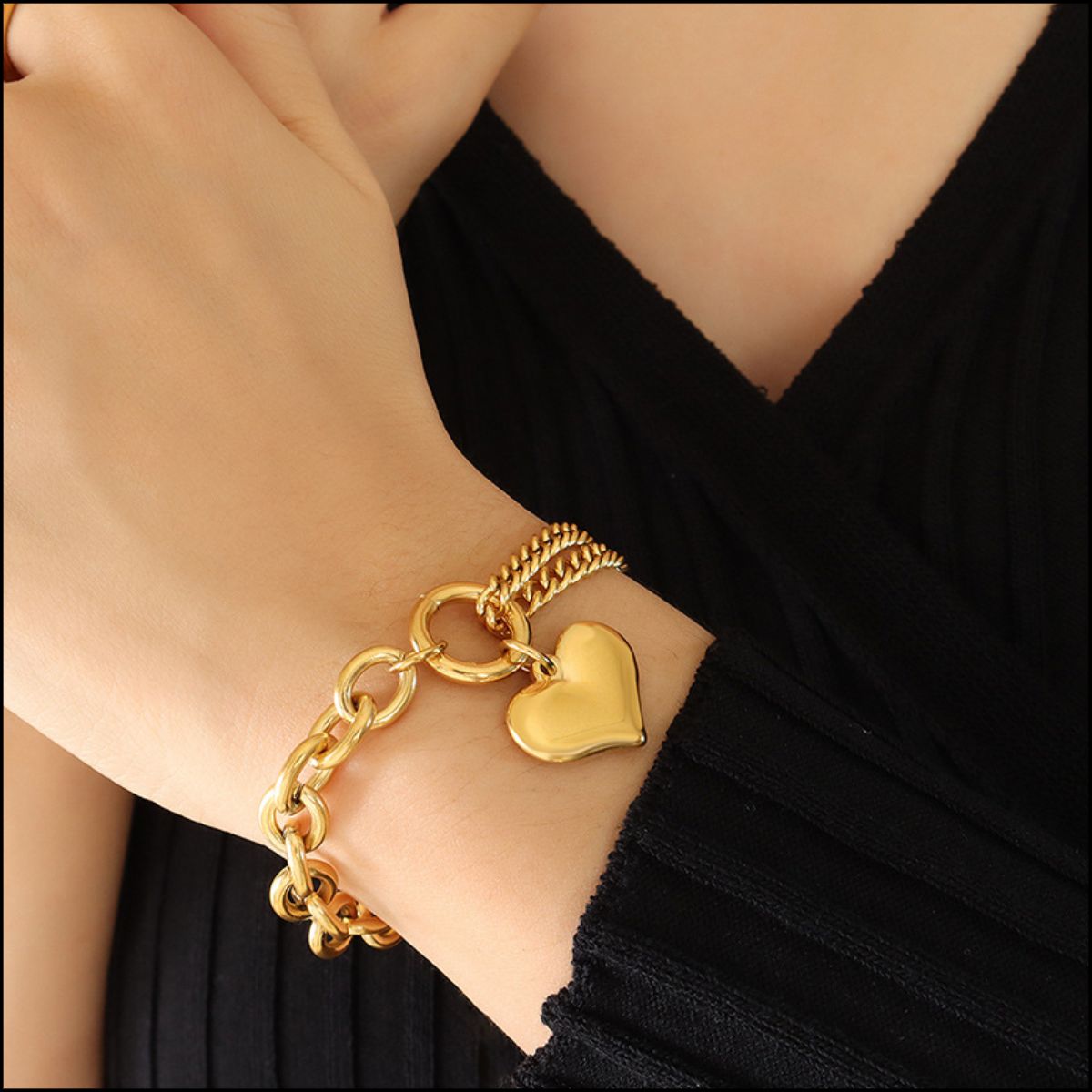 Half Chunky Chain Bracelet - Bracelets - Gold - Bella Bourget