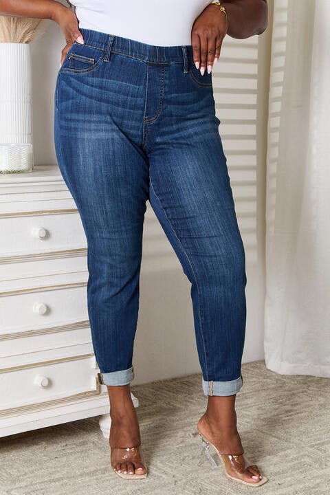 Judy Blue Full Size Skinny Cropped Jeans - TikTok - Dark - Bella Bourget