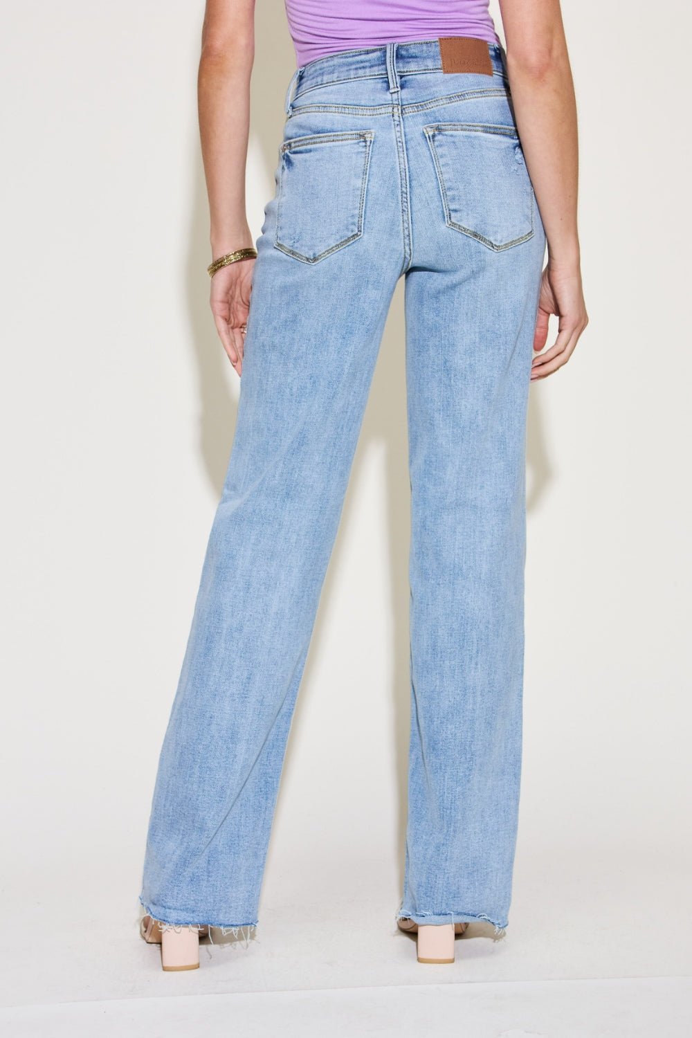 Judy Blue Full Size V Front Waistband Straight Jeans - Jeans - Light - Bella Bourget