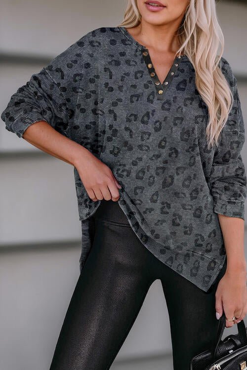 Leopard Half Snap Slit Sweatshirt - Sweatshirt - Charcoal - Bella Bourget