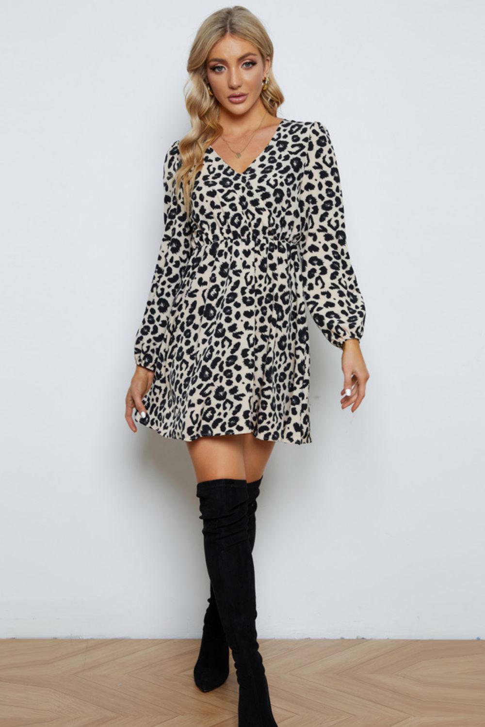 Leopard V - Neck Balloon Sleeve Dress - Dress - Beige - Bella Bourget