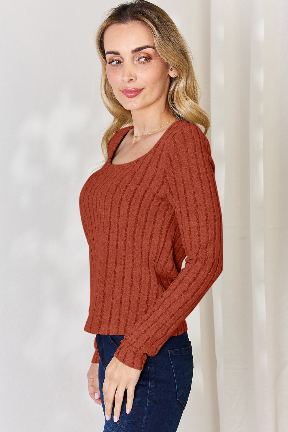 Long Sleeve Ribbed T - Shirt - Shirt - Brick Red - Bella Bourget