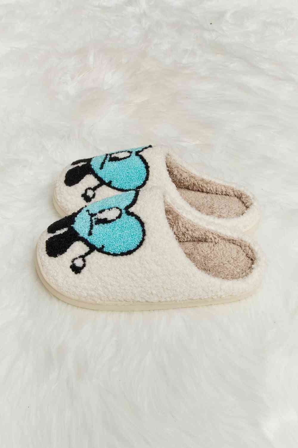 Melody Love Heart Print Plush Slippers - Bella Bourget