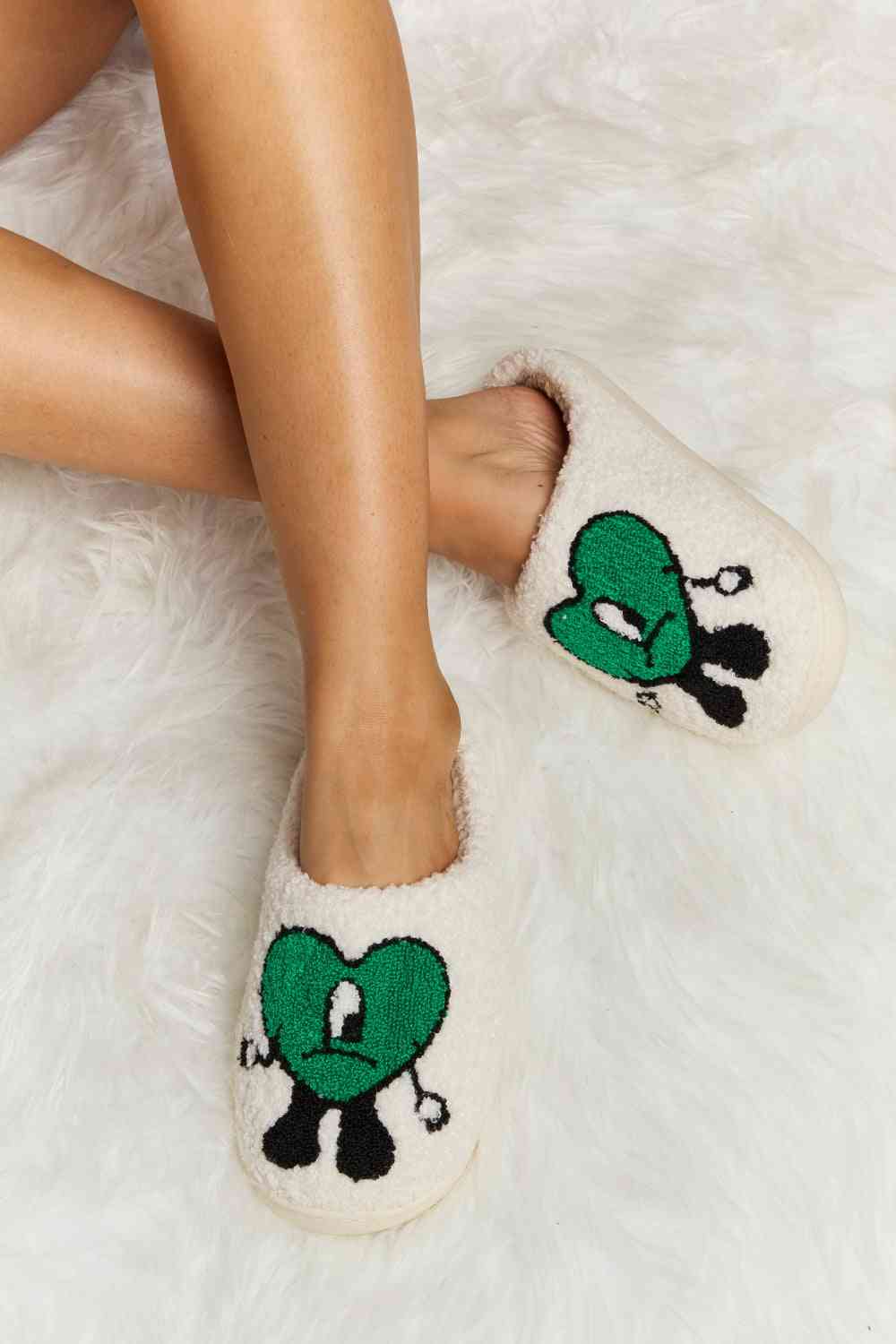 Melody Love Heart Print Plush Slippers - shoes - Green - Bella Bourget