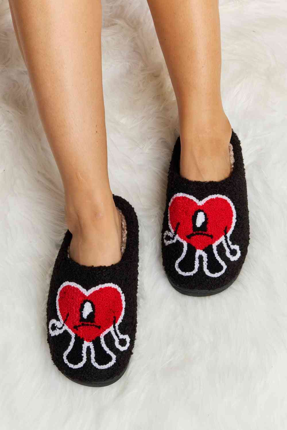 Melody Love Heart Print Plush Slippers - Bella Bourget