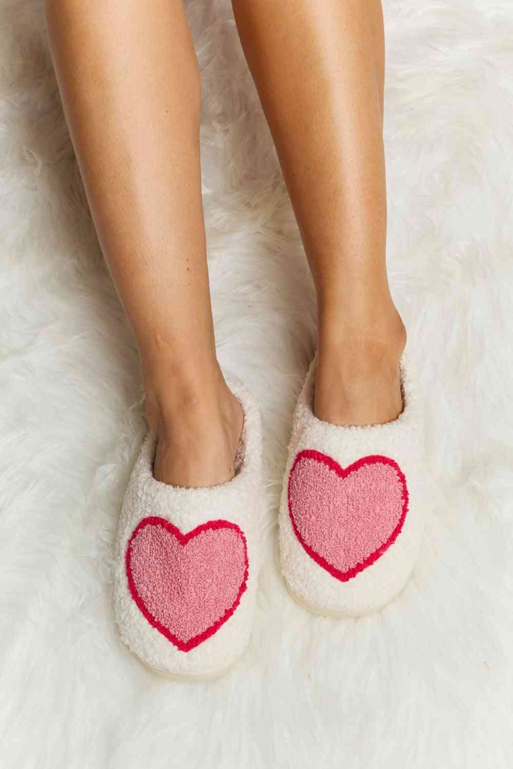 Melody Printed Plush Slide Slippers - shoes - Heart Dot - Bella Bourget