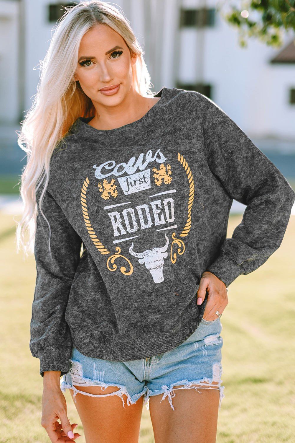 Mineral Washed COW'S FIRST RODEO Round Neck Raglan Sleeve Sweatshirt - Sweatshirt - Charcoal - Bella Bourget