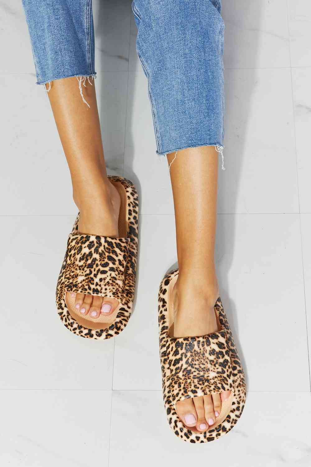 MMShoes Arms Around Me Open Toe Slide in Leopard - shoes - Leopard - Bella Bourget