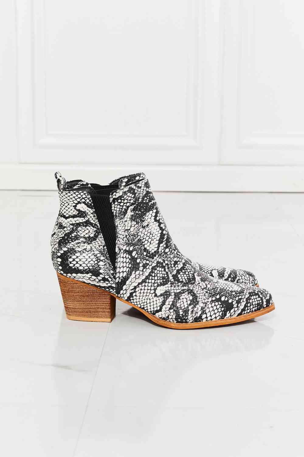 MMShoes Back At It Point Toe Bootie in Snakeskin - shoes - Snakeskin - Bella Bourget