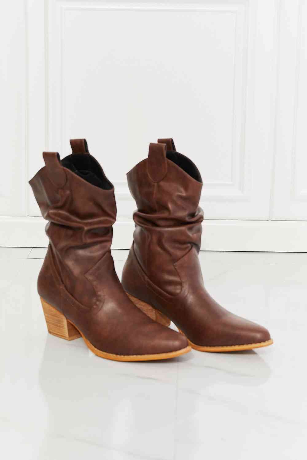 MMShoes Better in Texas Scrunch Cowboy Boots in Brown - shoes - Burnt Umber - Bella Bourget