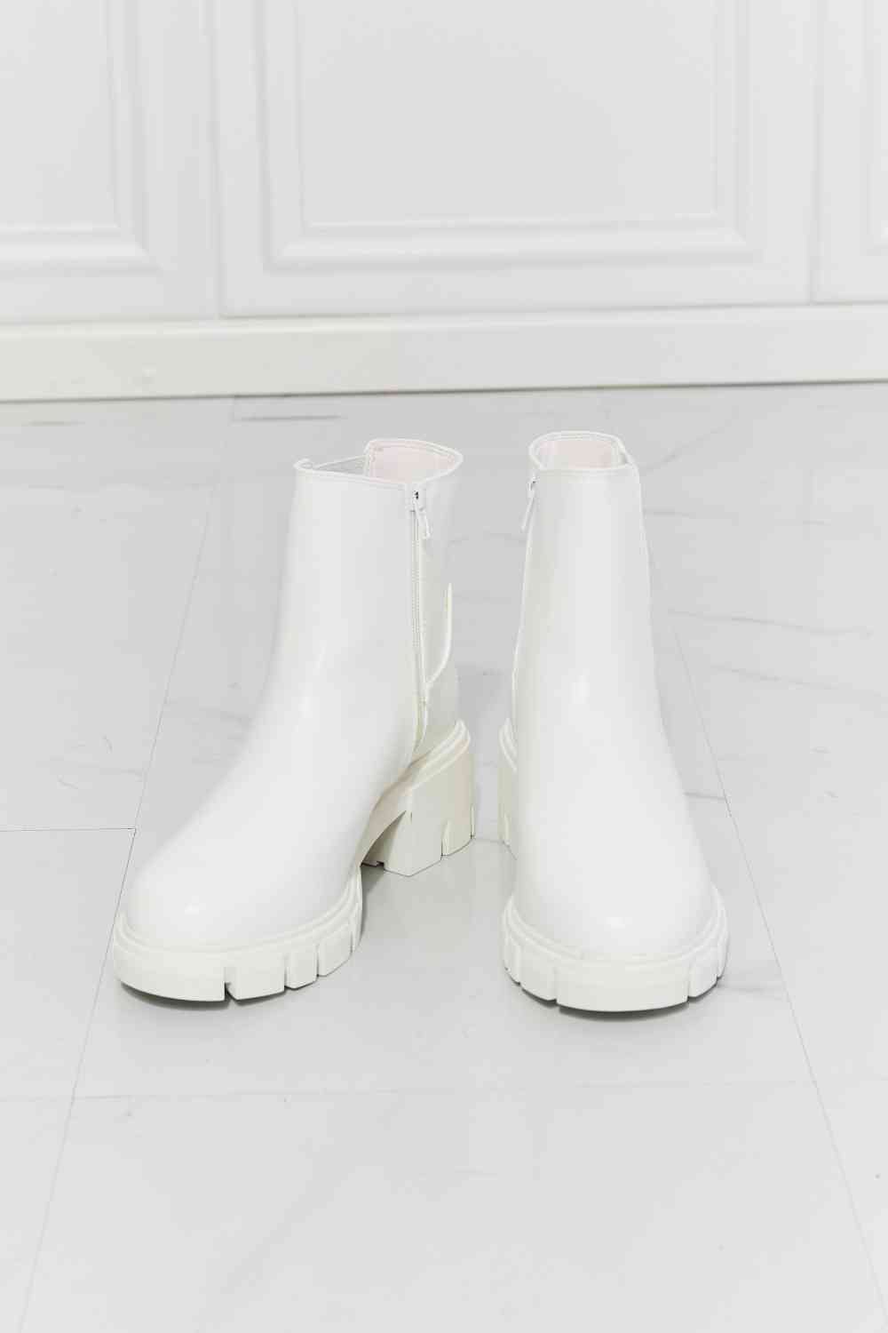 MMShoes What It Takes Lug Sole Chelsea Boots in White - shoes - White - Bella Bourget