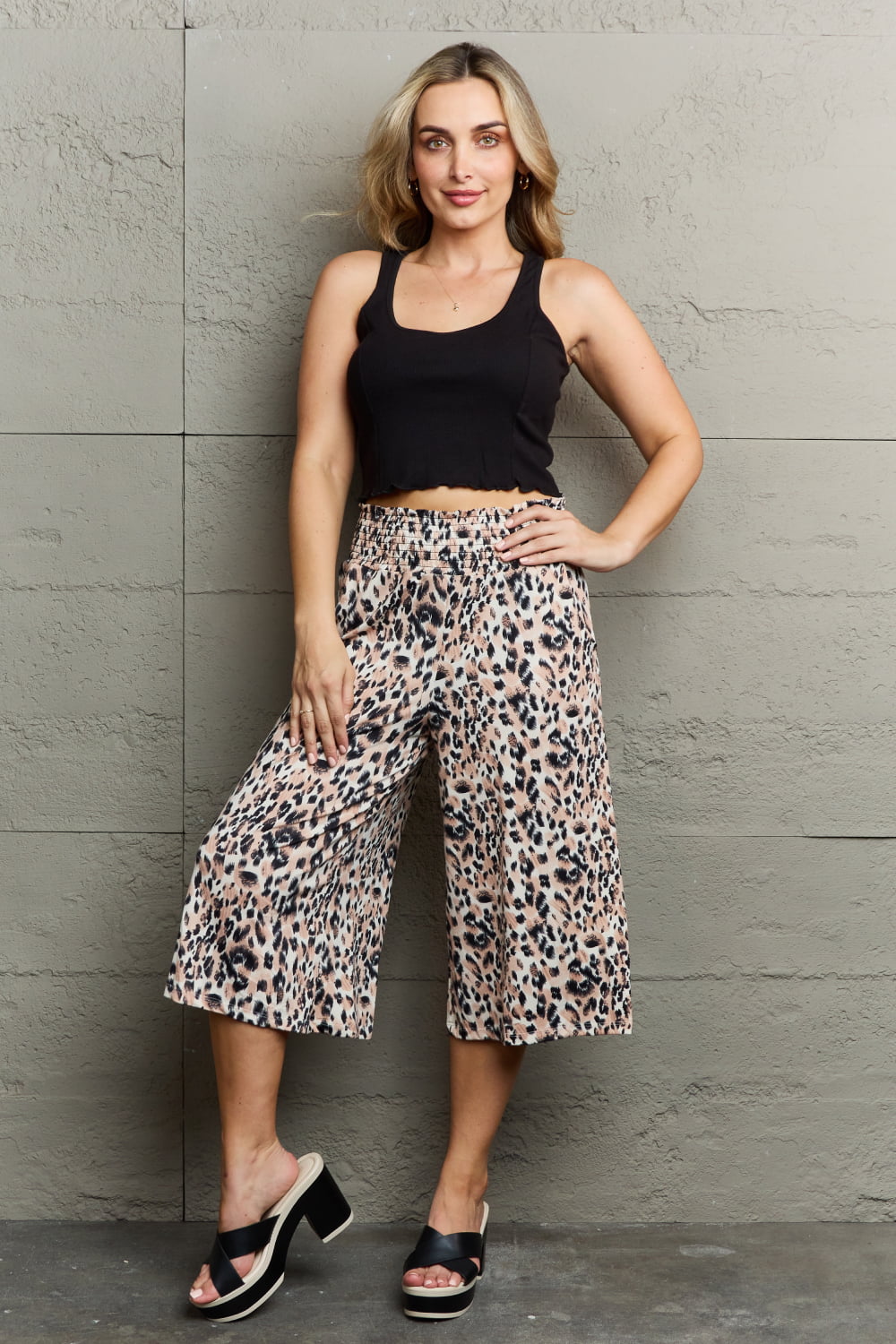 Ninexis Leopard High Waist Flowy Wide Leg Pants with Pockets - Pants - Leopard - Bella Bourget