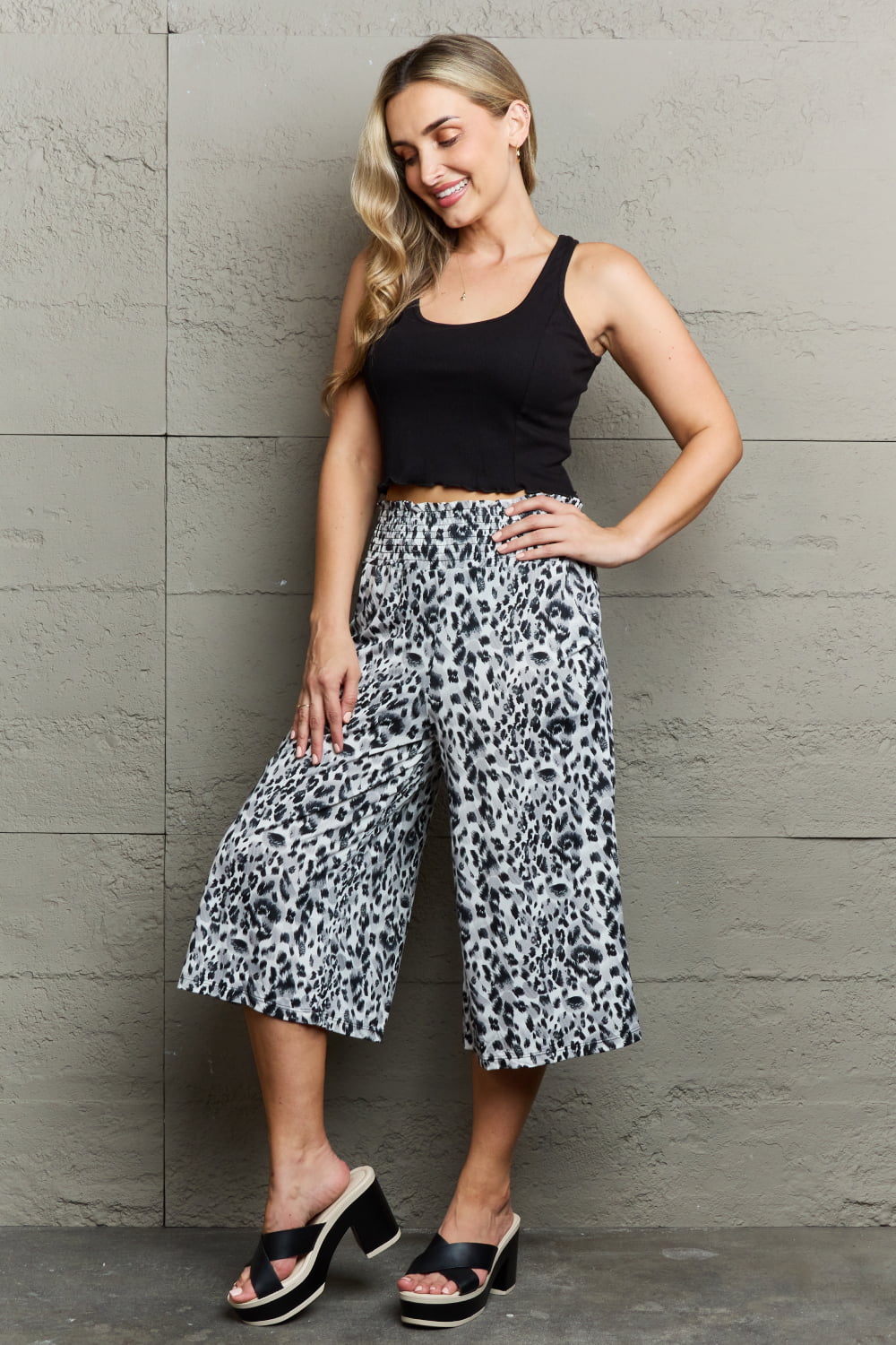 Ninexis Leopard High Waist Flowy Wide Leg Pants with Pockets - Pants - Grey Leopard - Bella Bourget