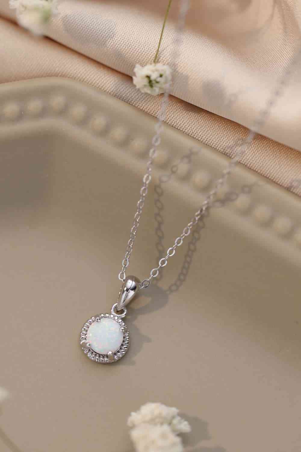 Opal Round Pendant Chain Necklace - necklace - White - Bella Bourget