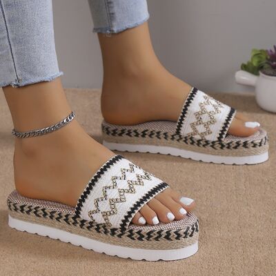 Platform Sandal - shoes - White - Bella Bourget
