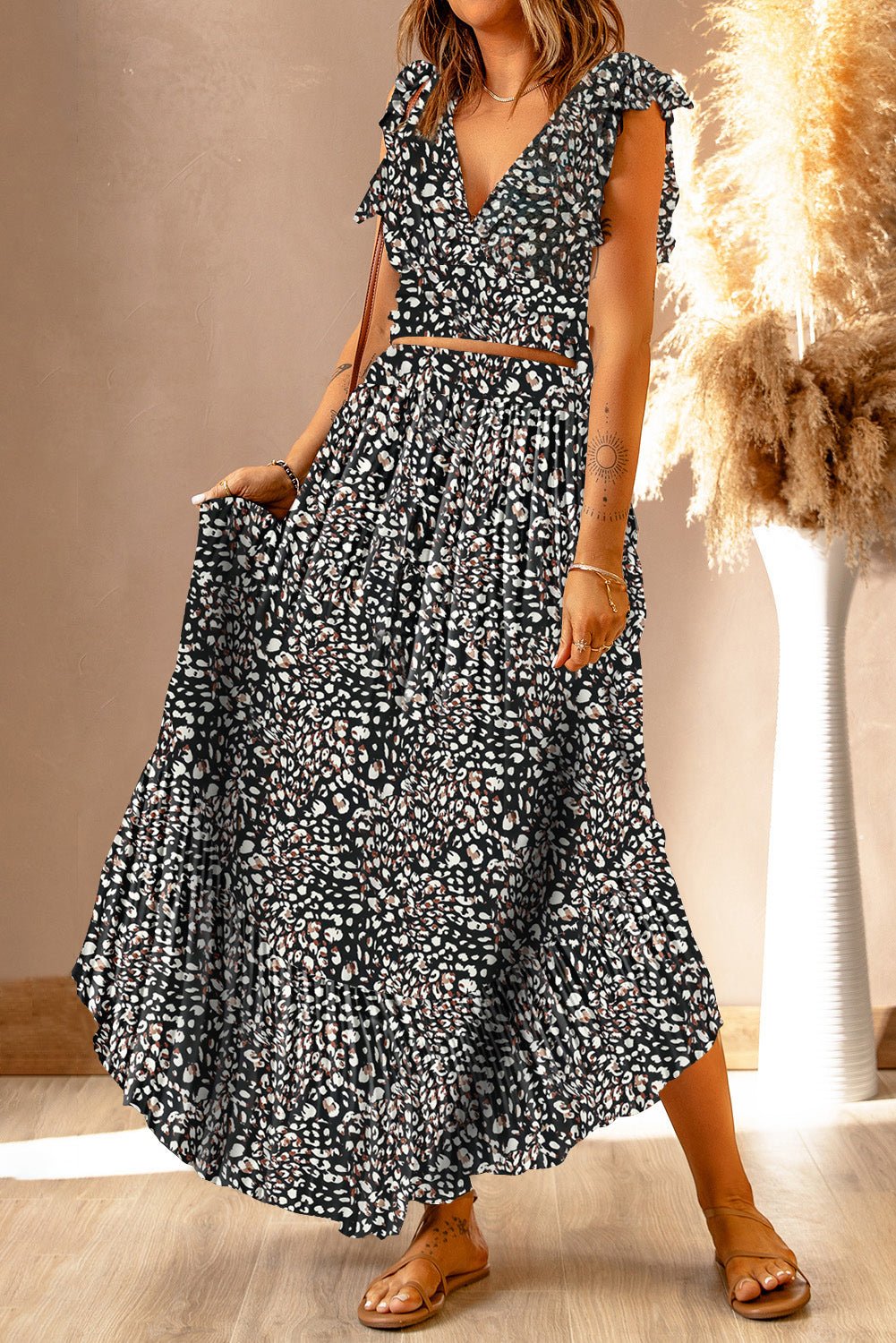 Printed Tie Back Cropped Top and Maxi Skirt Set - Two - Piece Set - Floral - Bella Bourget