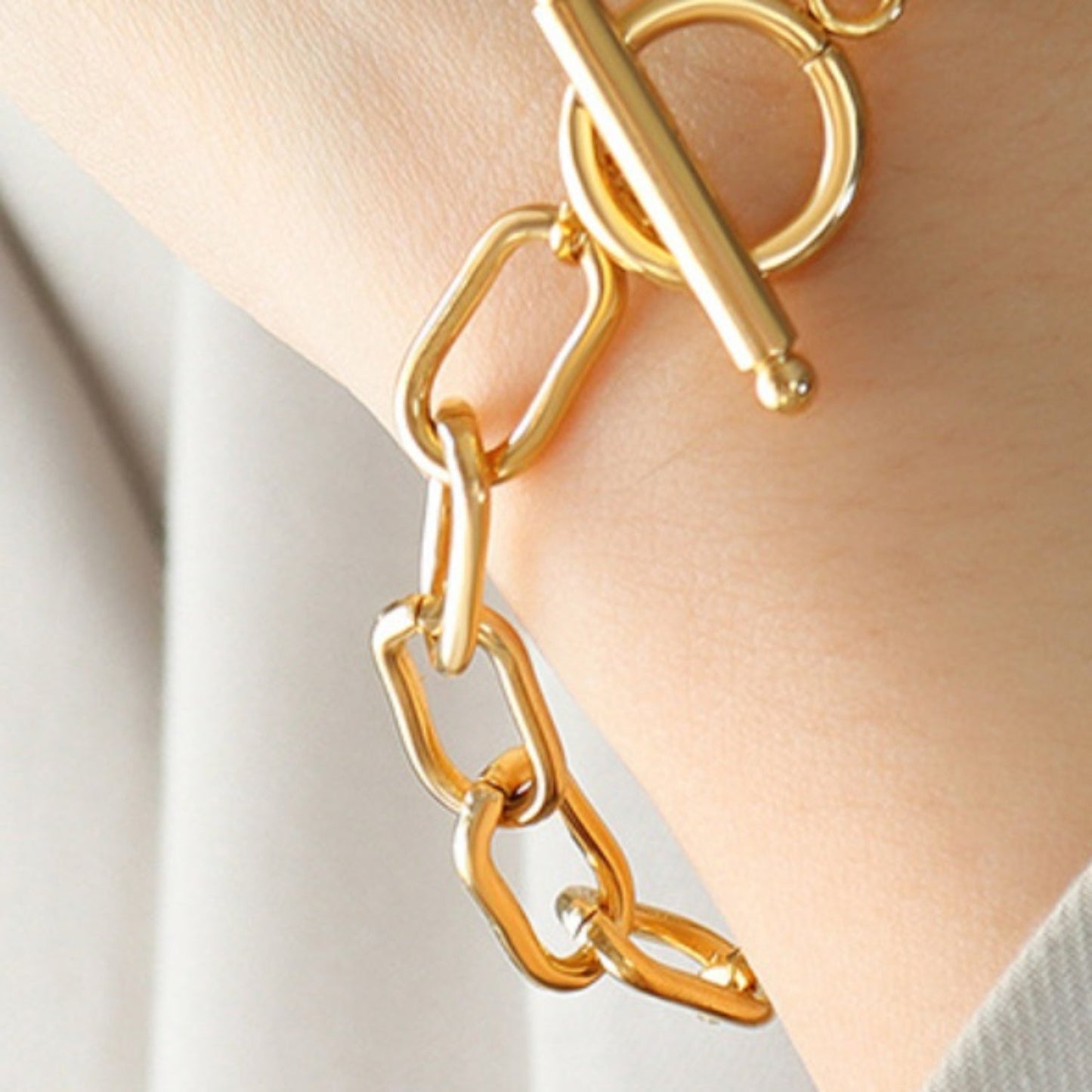 Rectangle Cubic and 18K Gold - Plated Chain Bracelet - Bracelets - Gold - Bella Bourget