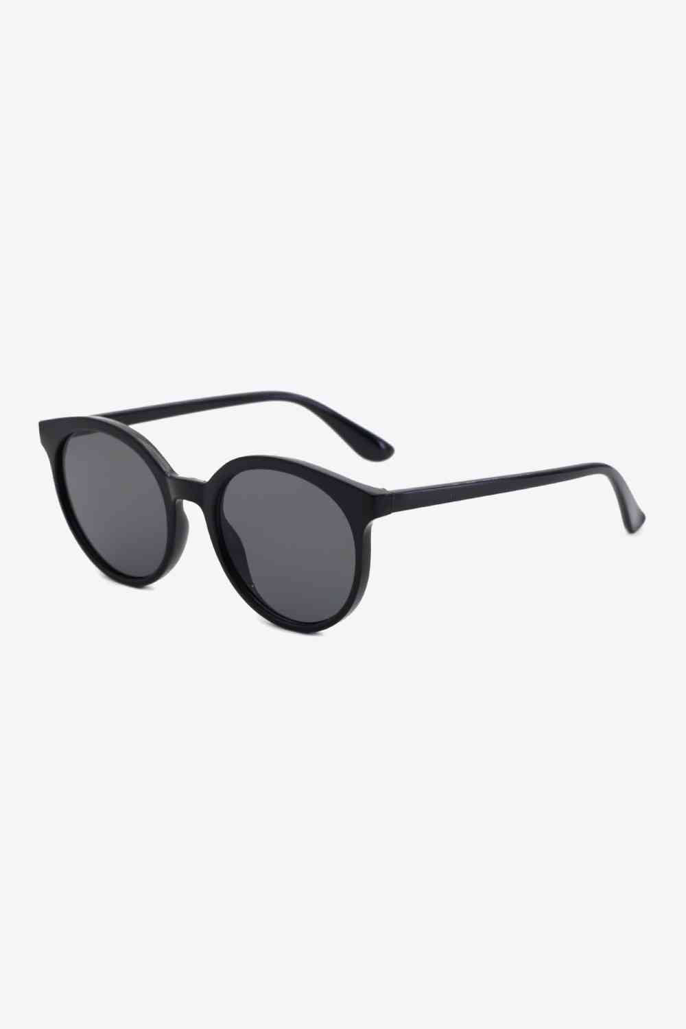 Round Full Rim Polycarbonate Frame Sunglasses - sunglasses - Black - Bella Bourget