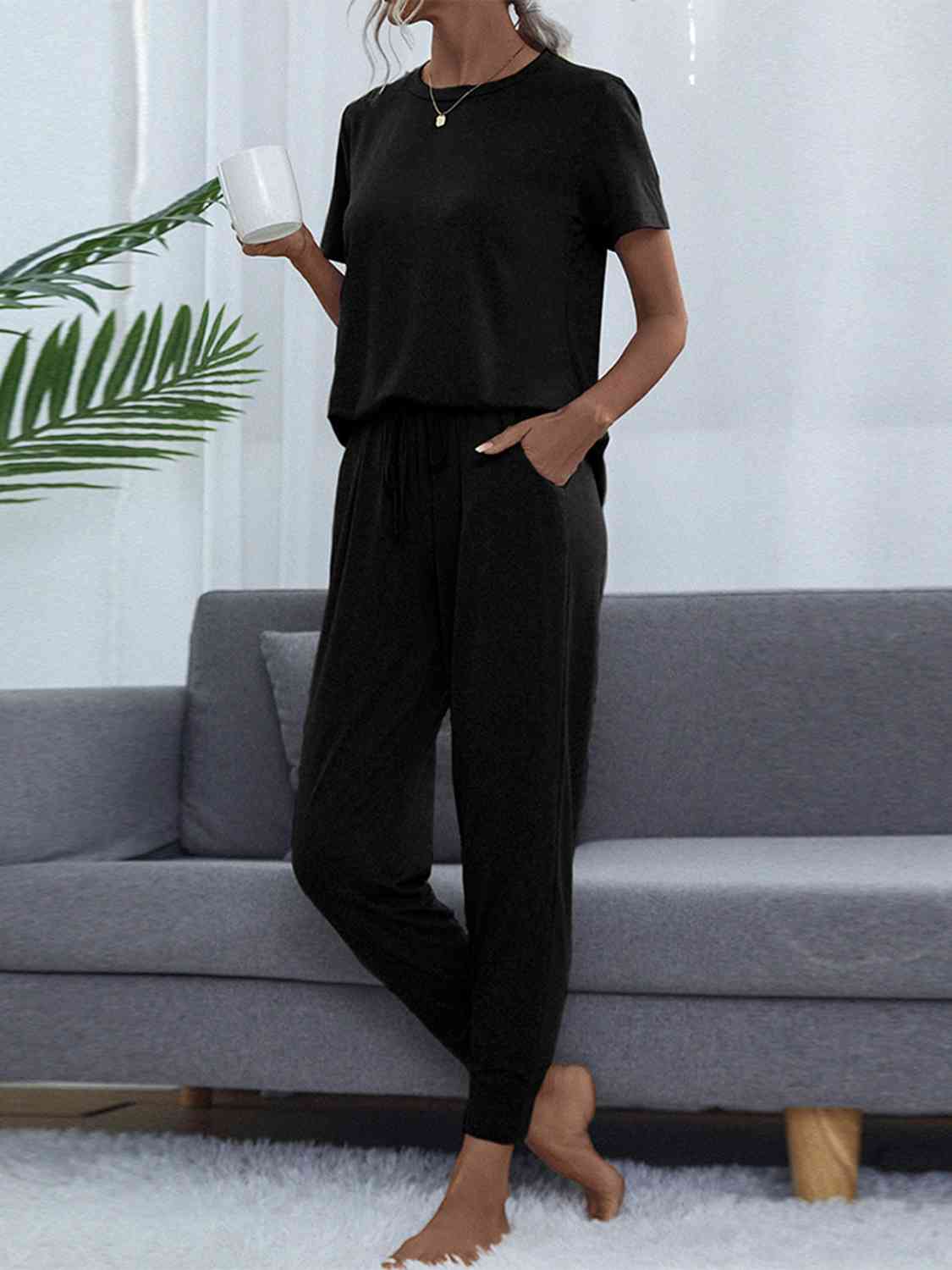 Round Neck Short Sleeve Top and Pants Set - Loungewear Set - Black - Bella Bourget