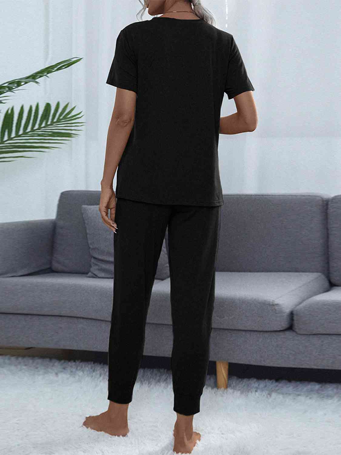 Round Neck Short Sleeve Top and Pants Set - Loungewear Set - Black - Bella Bourget