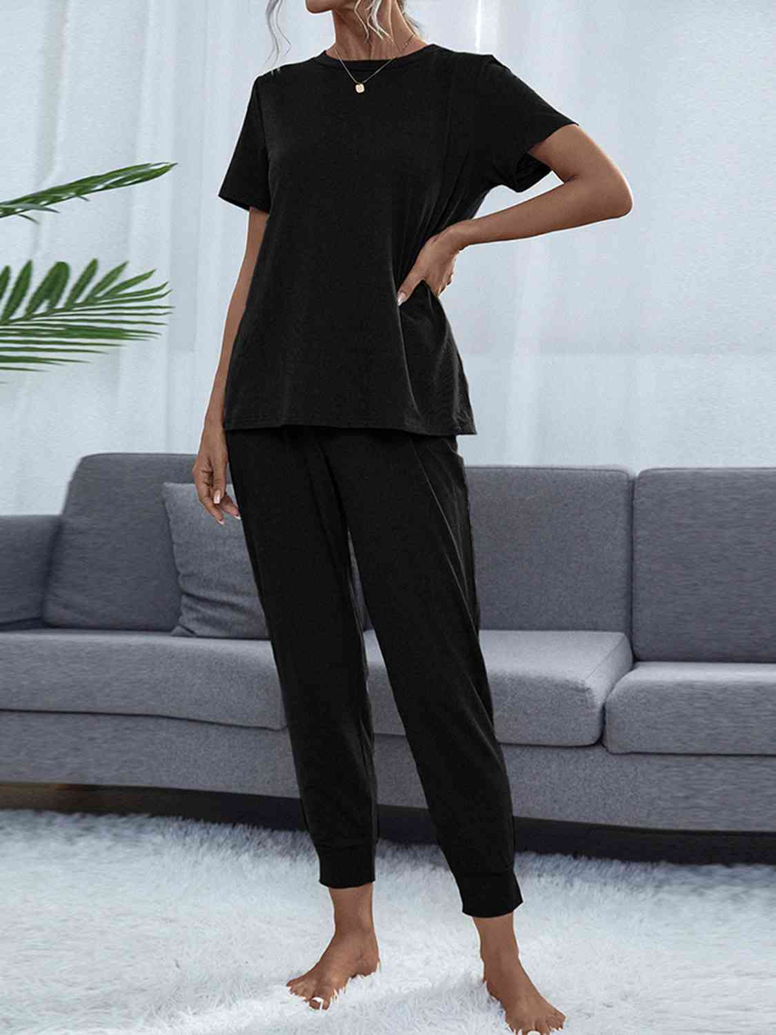 Round Neck Short Sleeve Top and Pants Set - Loungewear Set - Black - Bella Bourget