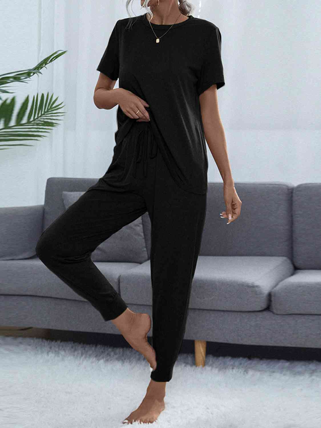 Round Neck Short Sleeve Top and Pants Set - Loungewear Set - Black - Bella Bourget