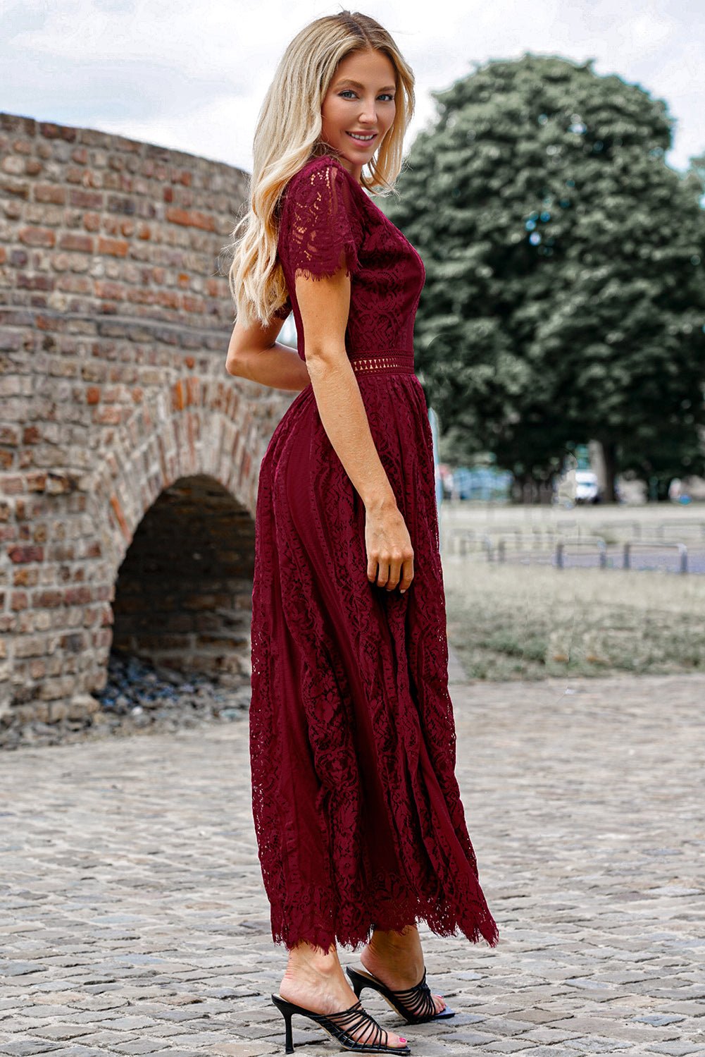 Scalloped Trim Lace Plunge Dress - Dress - Coral - Bella Bourget