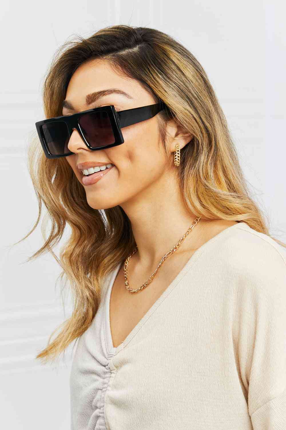 Square Frame Sunglasses - sunglasses - Black - Bella Bourget