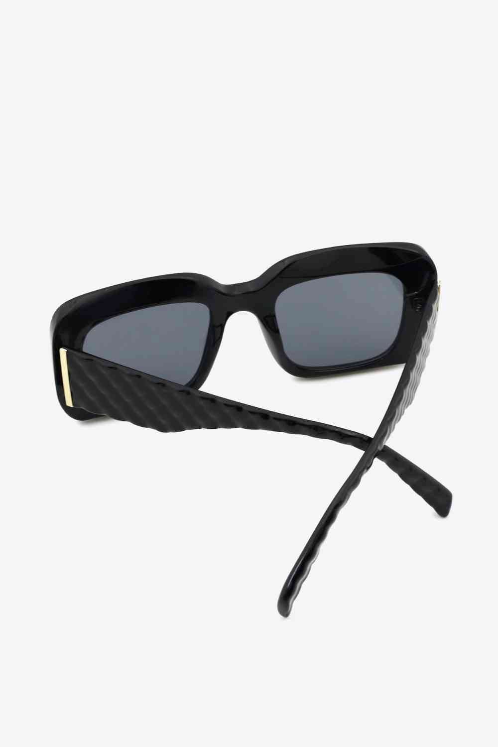 Square Polycarbonate UV400 Sunglasses - sunglasses - Black - Bella Bourget