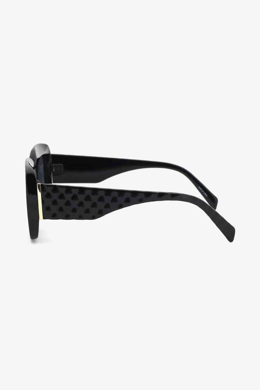 Square Polycarbonate UV400 Sunglasses - sunglasses - Black - Bella Bourget