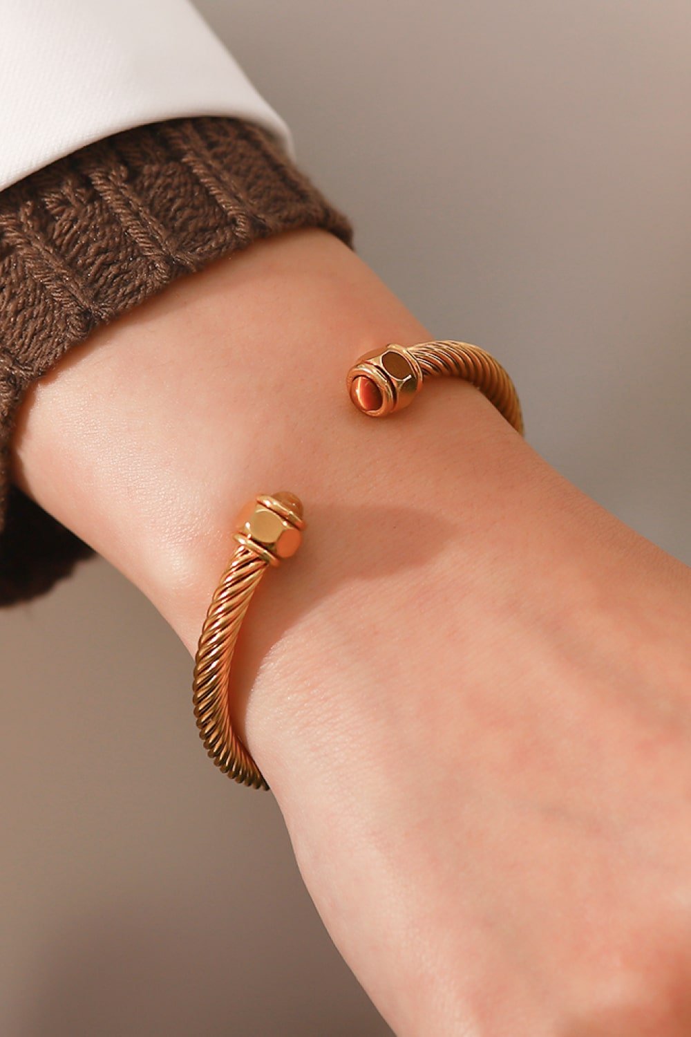 Stainless Steel Twisted C - Shaped Bracelet - Bracelets - Brown/Gold - Bella Bourget