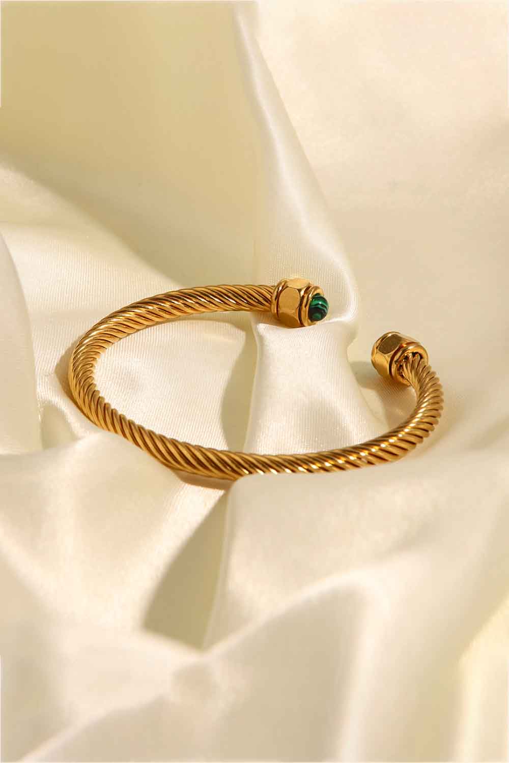 Stainless Steel Twisted C - Shaped Bracelet - Bracelets - Green/Gold - Bella Bourget