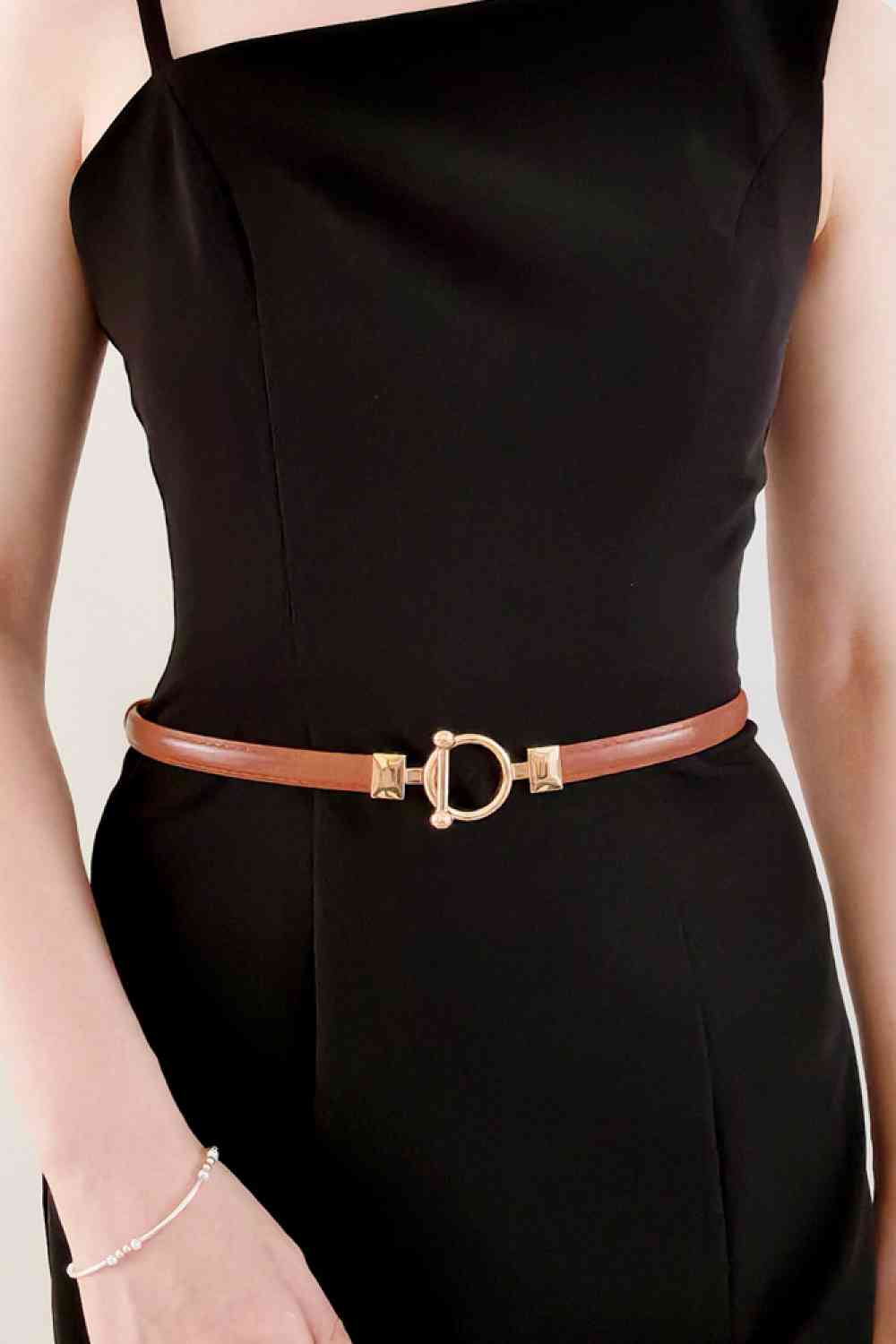 Toggle Buckle Skinny Belt - belt - Caramel - Bella Bourget