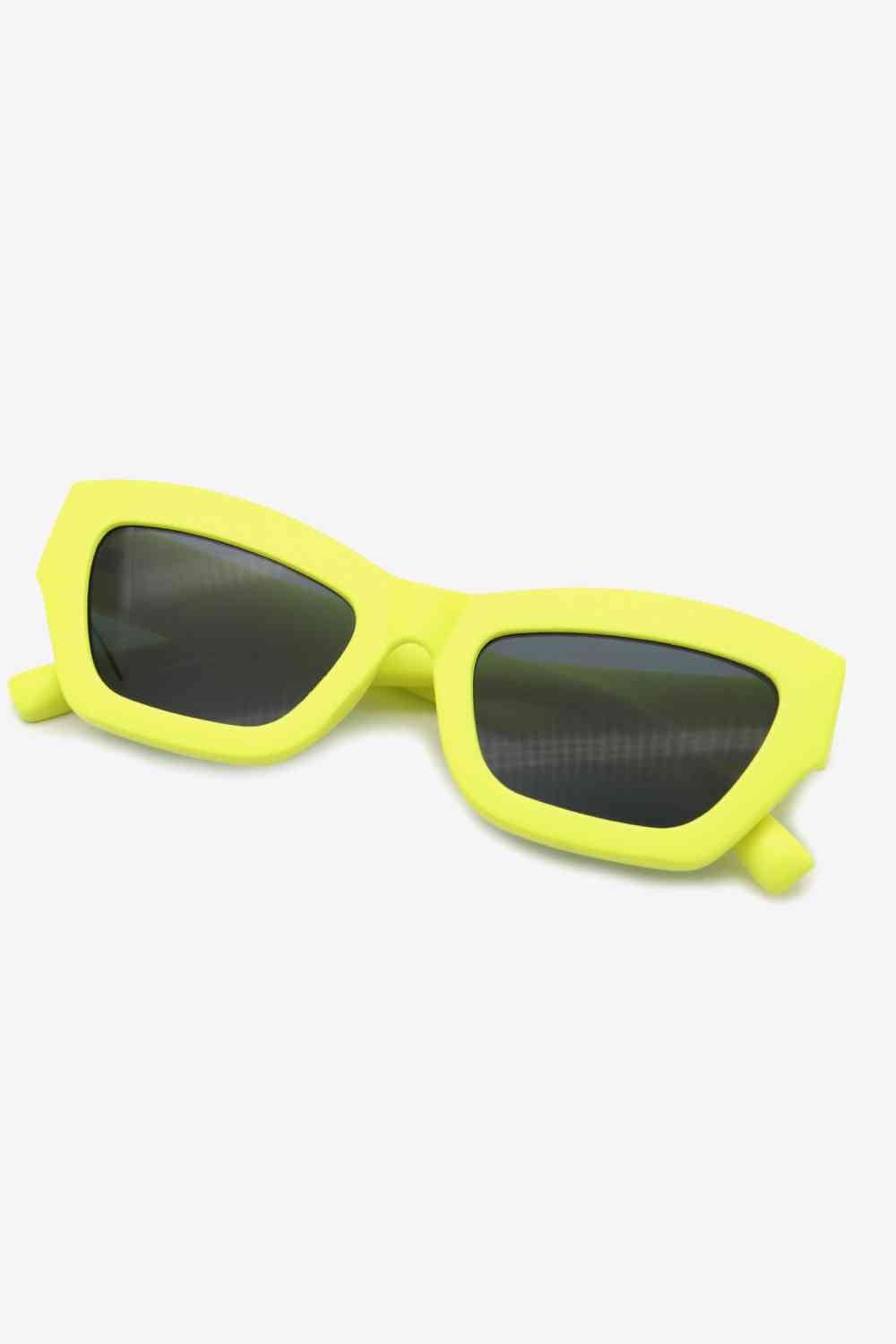 UV400 Classic Frame Sunglasses - sunglasses - Lemon - Bella Bourget