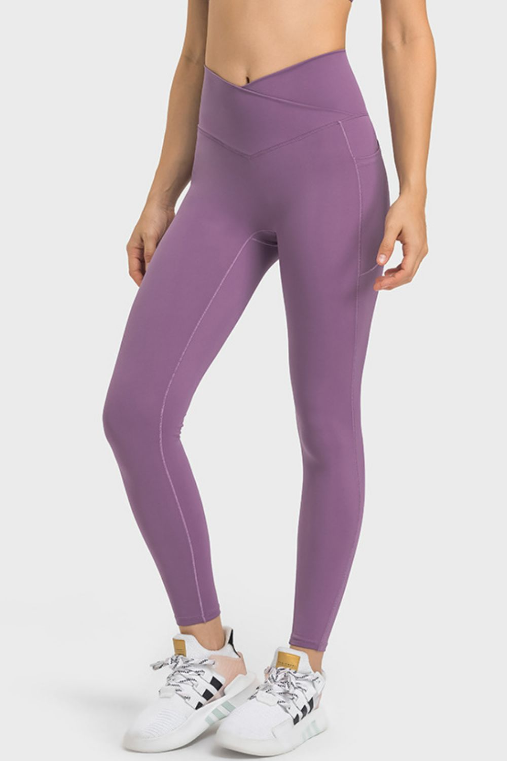 V - Waist Leggings with Pockets - Leggings - Purple - Bella Bourget